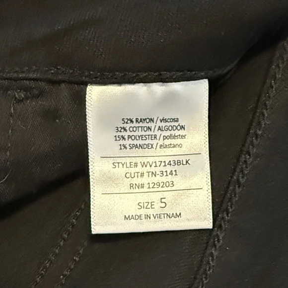 Carly Jean Los Angeles Black Skinny Jeans - Picture 7 of 7